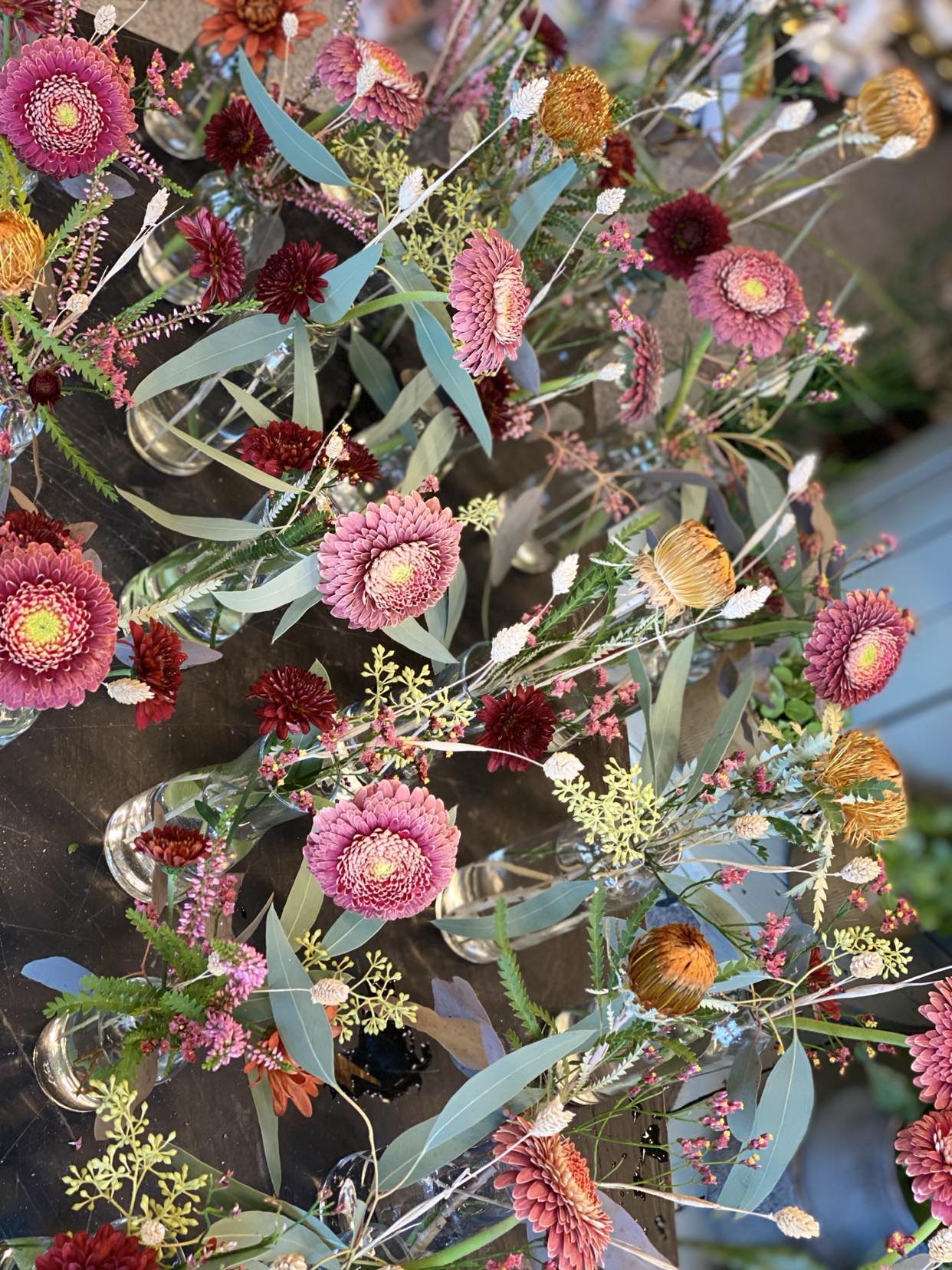 Enkle blomster i vase