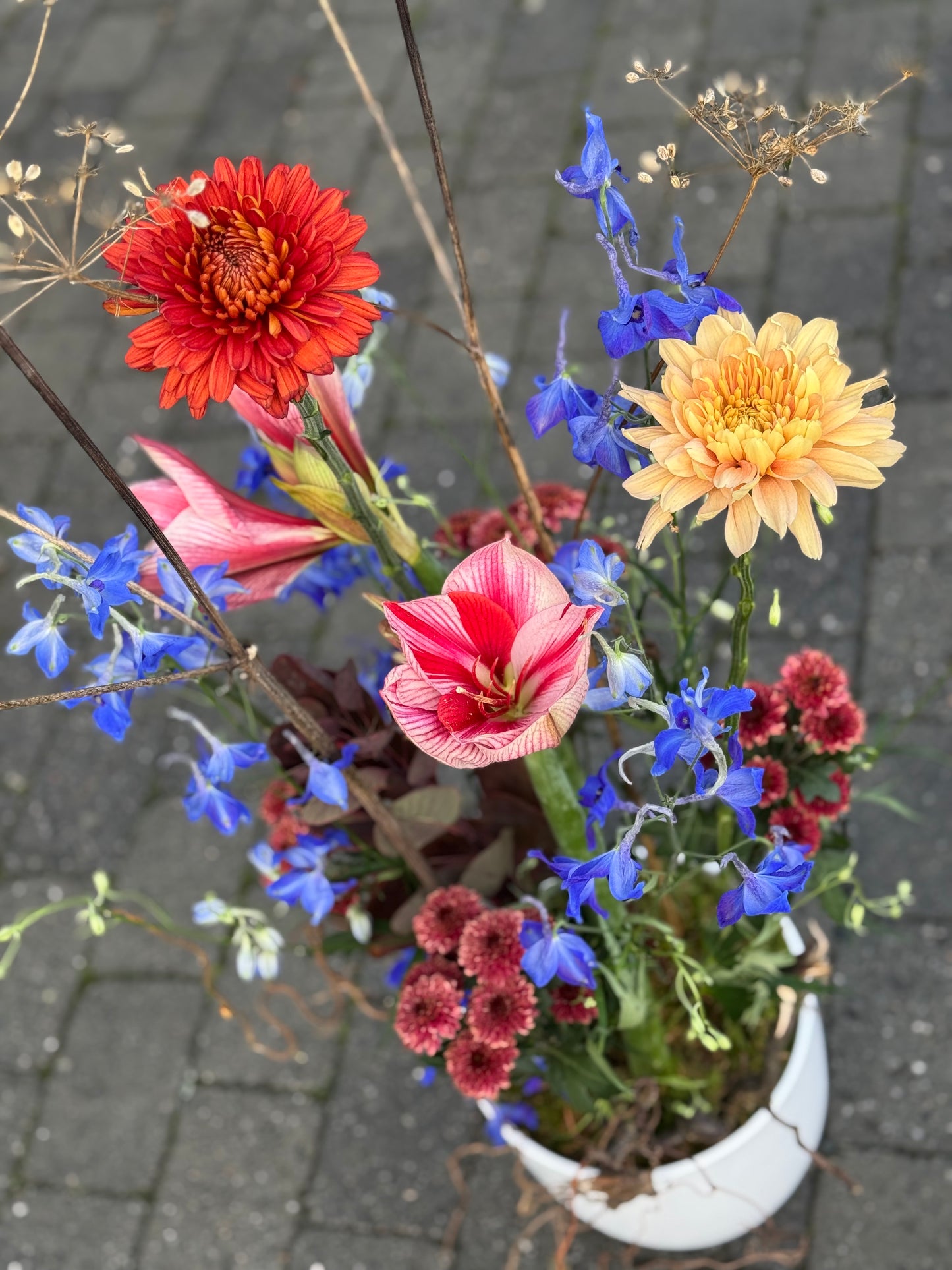 Store dekorasjoner til scene eller bryllup